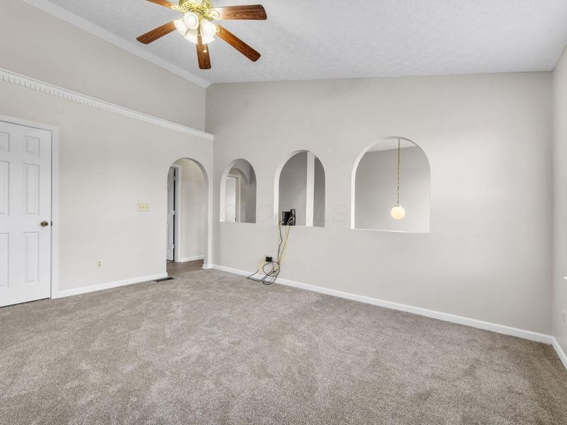 328 Regency Avenue, Pataskala, OH 43062 Photo 22