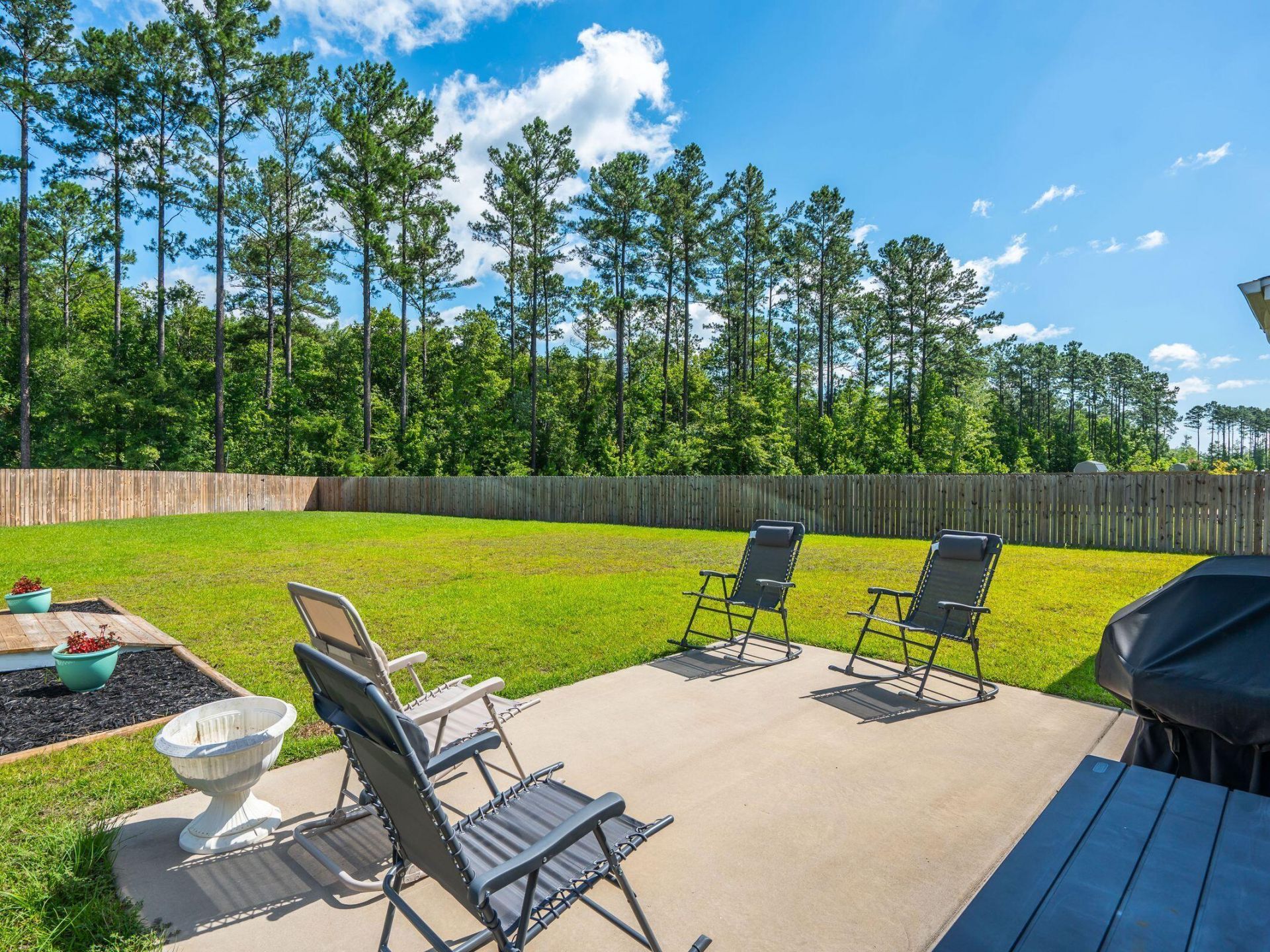 181 Huguenot Trail Photo 45