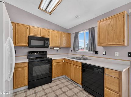 5471 Cabin Court, Sun Valley, NV 89433 Photo