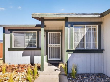 5471 Cabin Court, Sun Valley, NV 89433 Photo