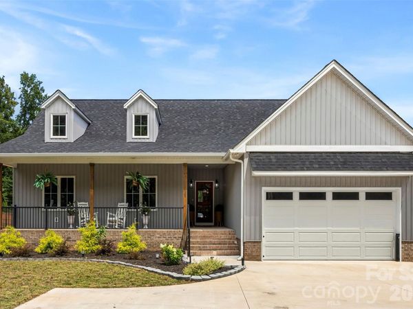 1025 York Road , Kings Mountain, NC 28086