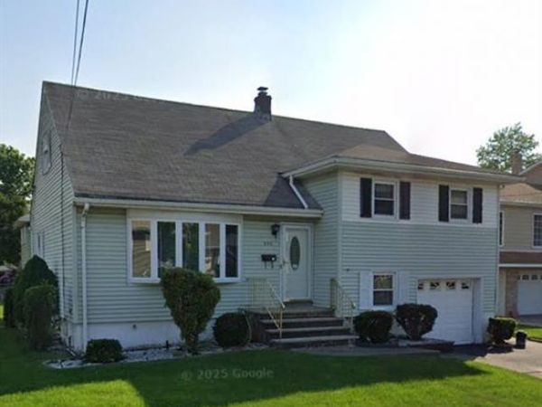 533 Sollas Court, LYNDHURST, NJ 07071