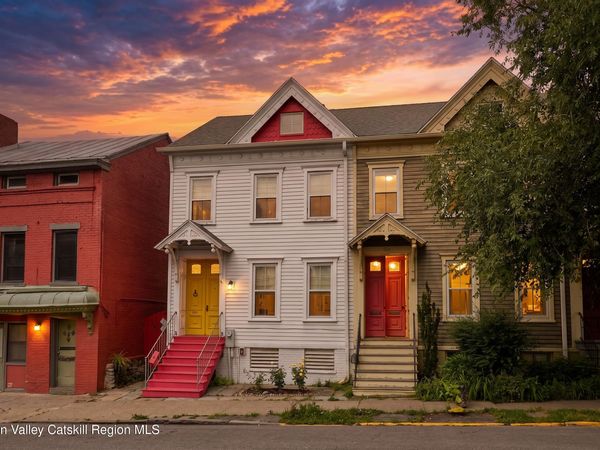 556 State Street, Hudson, NY 12534