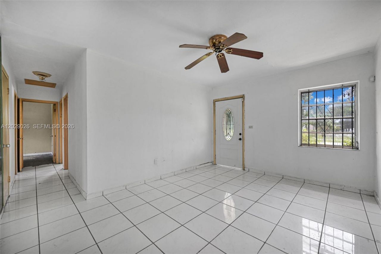 16221 NW 18th Ct, Miami Gardens, FL 33054 Photo