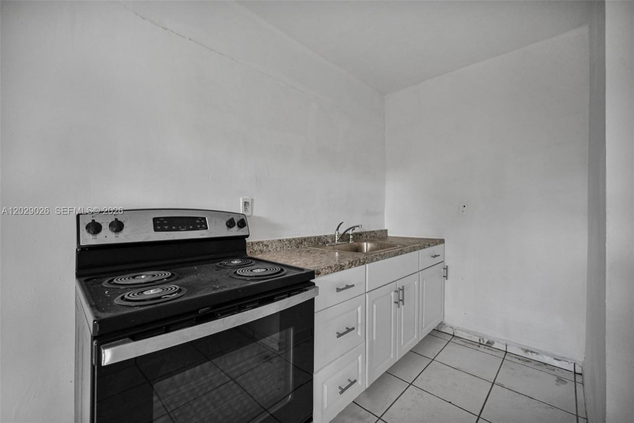 16221 NW 18th Ct, Miami Gardens, FL 33054 Photo