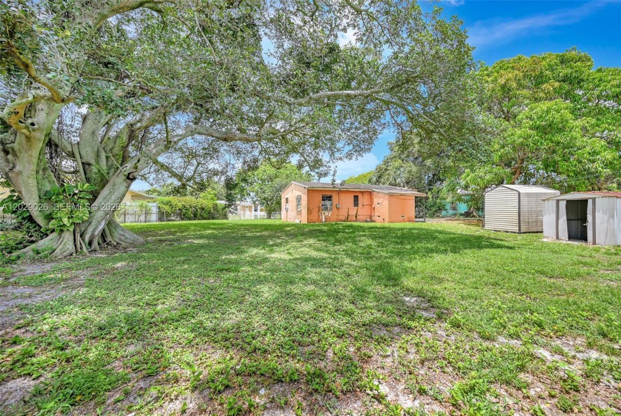 16221 NW 18th Ct, Miami Gardens, FL 33054 Photo