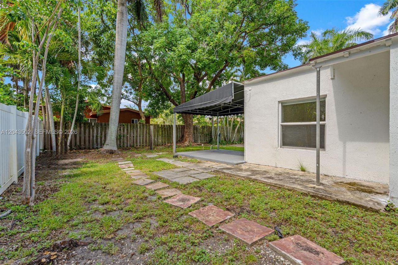 1521 NE 5th Ter , Fort Lauderdale, FL 33304 Photo