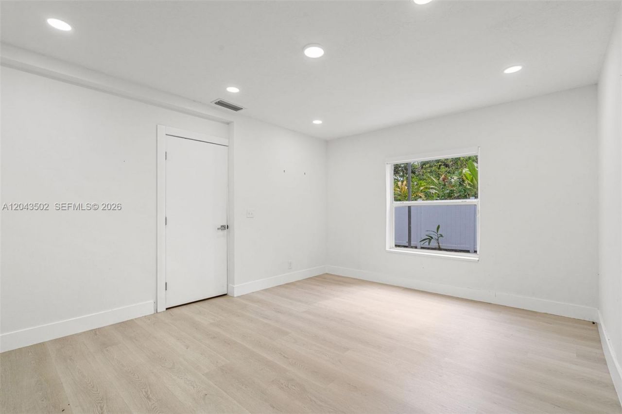 1521 NE 5th Ter , Fort Lauderdale, FL 33304 Photo