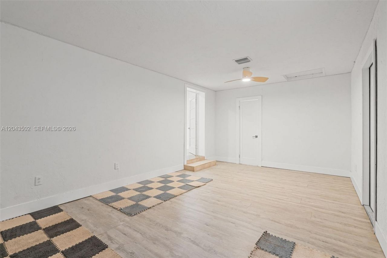 1521 NE 5th Ter , Fort Lauderdale, FL 33304 Photo