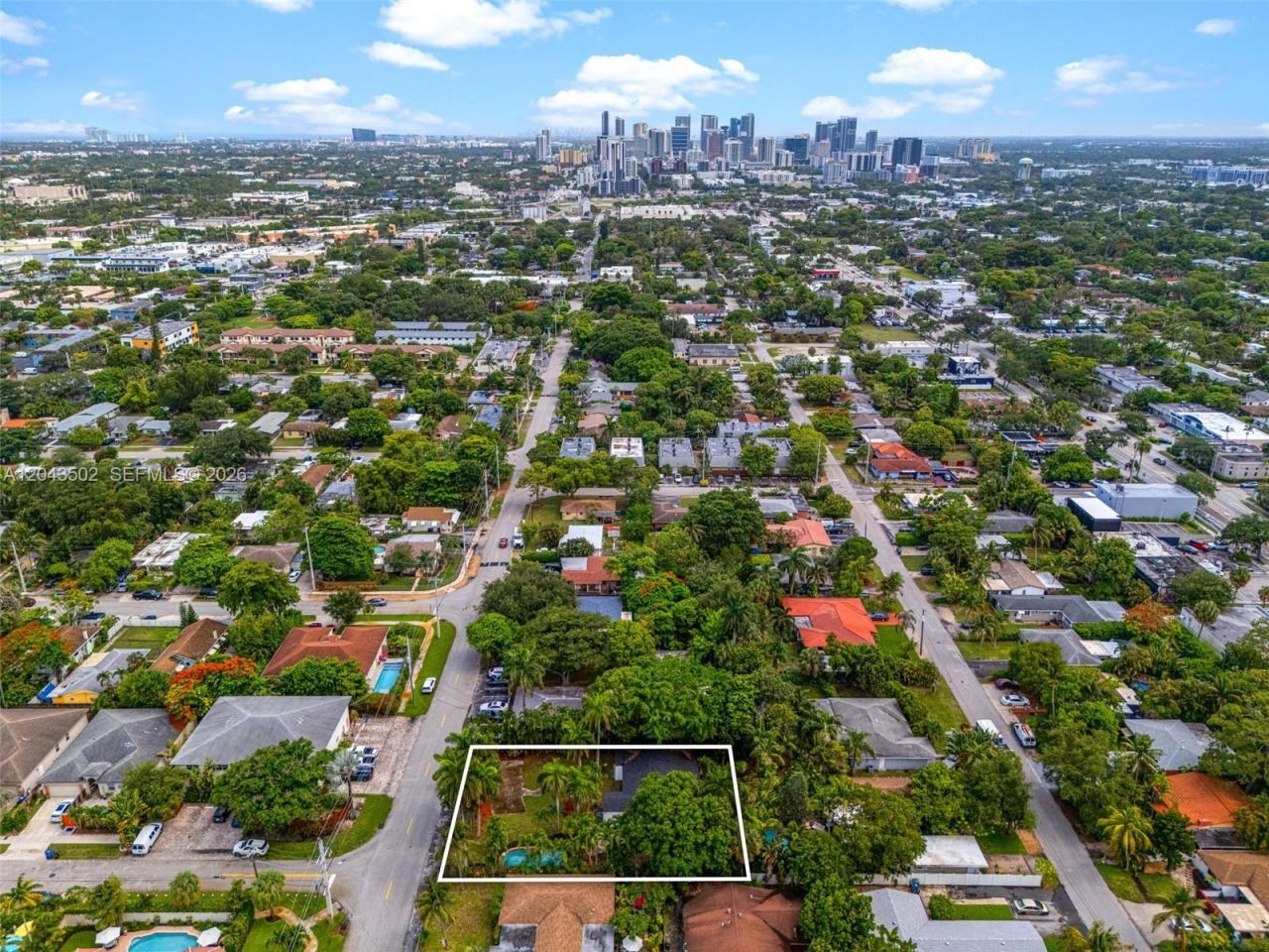 1521 NE 5th Ter , Fort Lauderdale, FL 33304 Photo