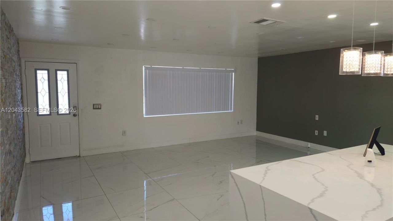12341 NW 30th St, Sunrise, FL 33323 Photo