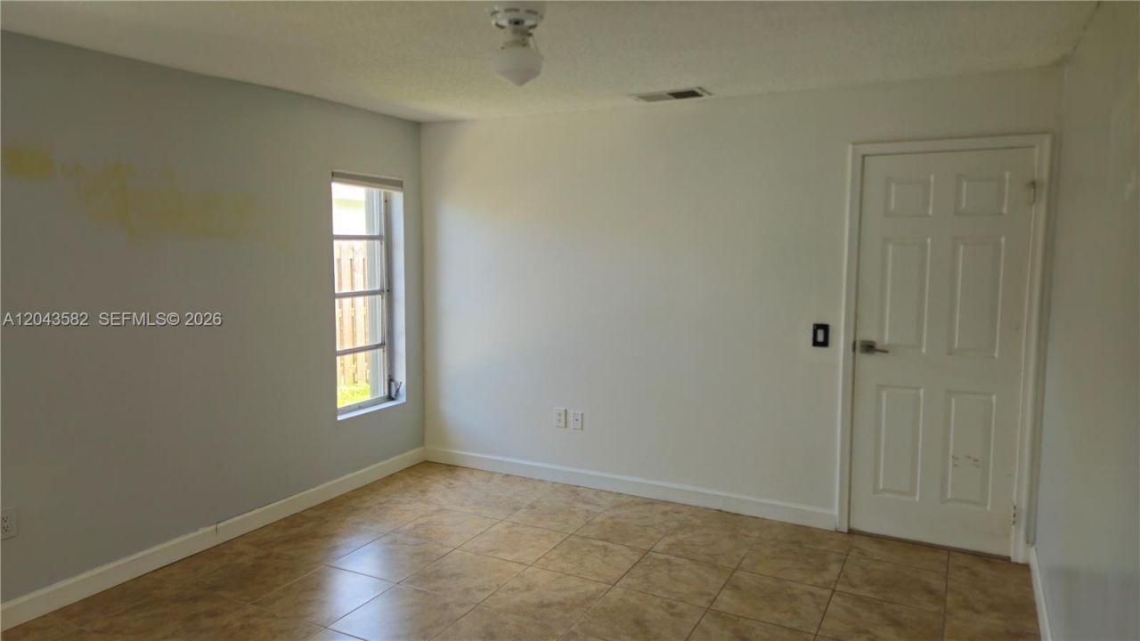 12341 NW 30th St, Sunrise, FL 33323 Photo