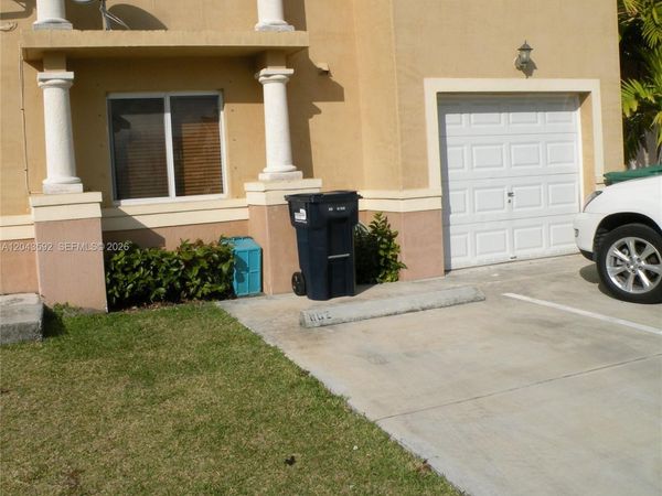 10981 NW 88th Terrace , Unit 801, Doral, FL 33178