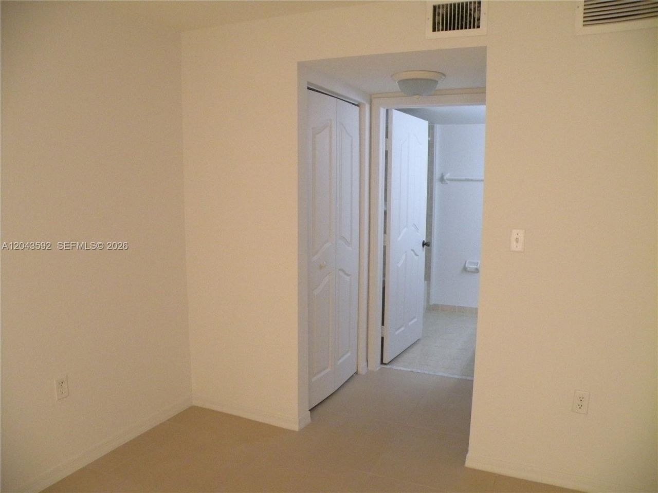 10981 NW 88th Terrace , Unit 801, Doral, FL 33178 Photo