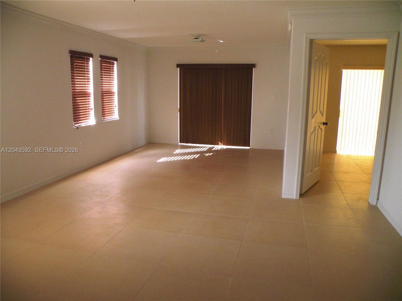 10981 NW 88th Terrace , Unit 801, Doral, FL 33178 Photo