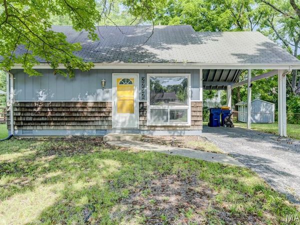 2797 Dawnview Drive, Florissant, MO 63031