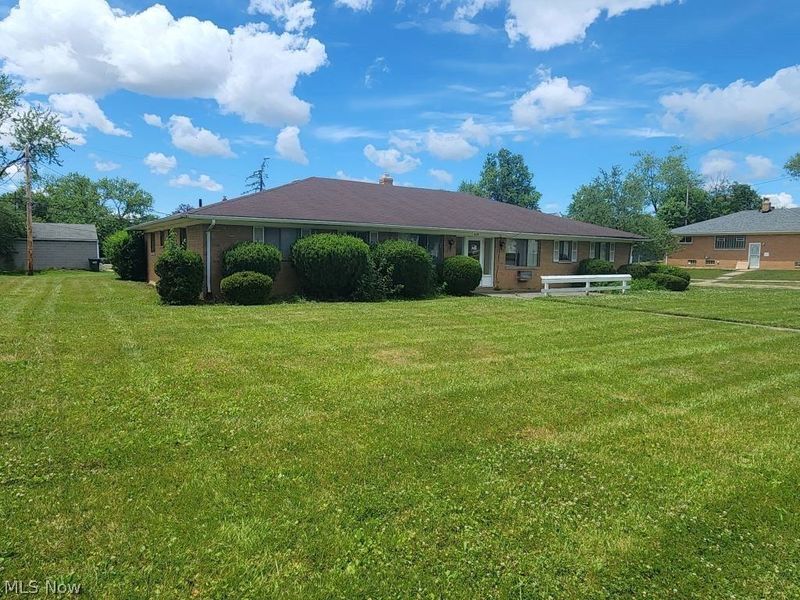 419 Center Road, Bedford, OH 44146 Photo 3