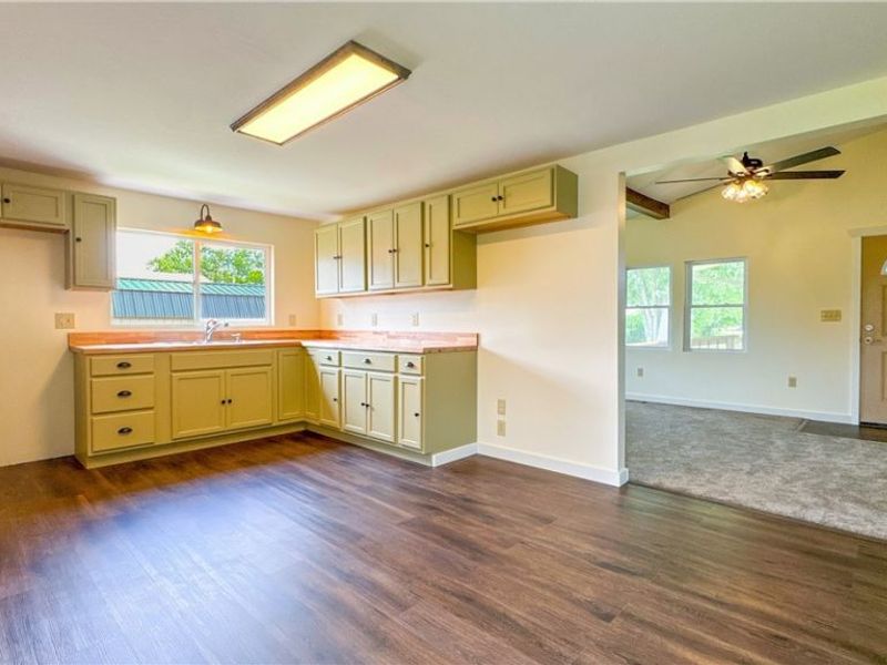 3580 Lincoln Street, Roseville, OH 43777 Photo 12