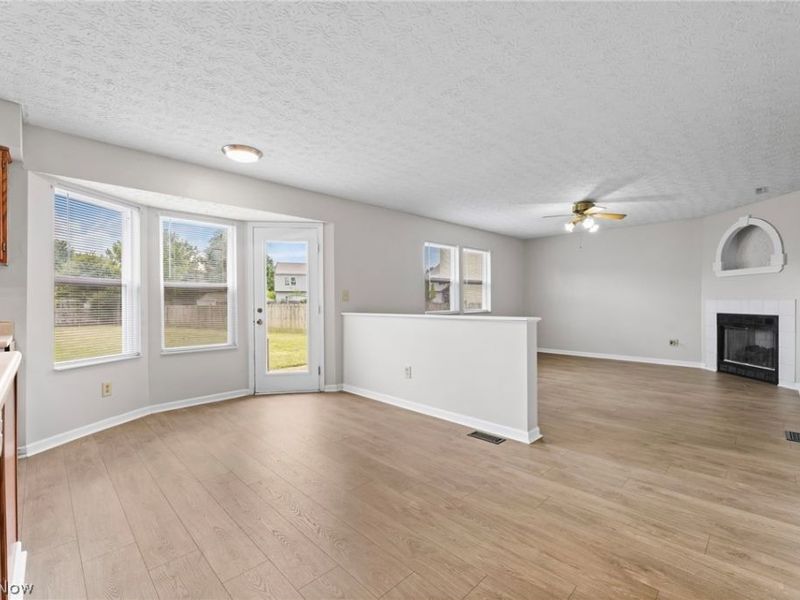 328 Regency Avenue, Pataskala, OH 43062 Photo 14