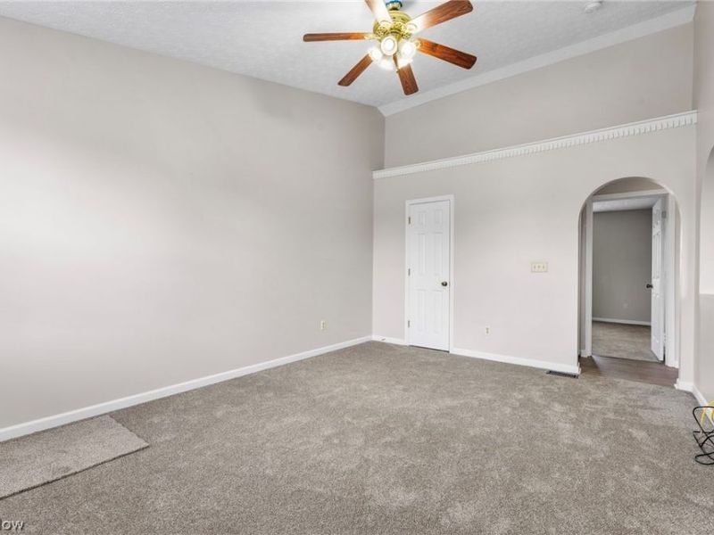 328 Regency Avenue, Pataskala, OH 43062 Photo 22