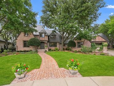 3820 Touraine Drive, Frisco, TX 75034