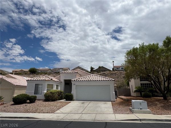 1574 Autum Hill , Henderson, NV 89052