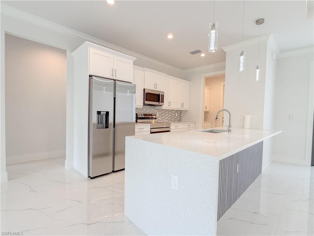 4371 47th Ave Ne, Naples, FL 34120 Photo