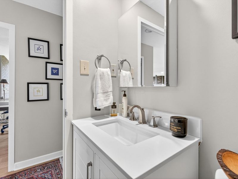 1000 Urlin Avenue, Unit 209, Columbus, OH 43212 Photo 11