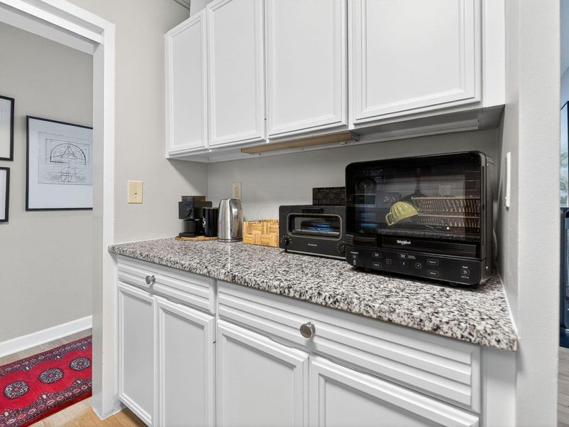 1000 Urlin Avenue, Unit 209, Columbus, OH 43212 Photo 19