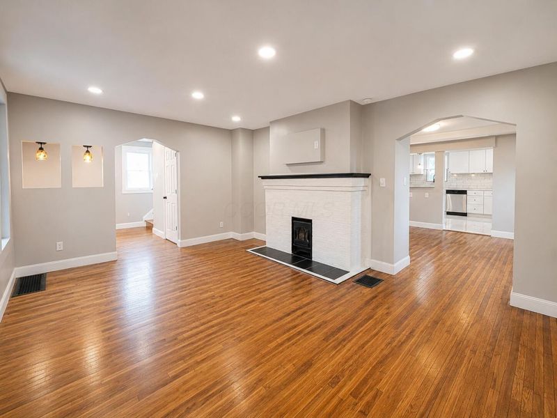 690 Collingwood Avenue, Columbus, OH 43213 Photo 8