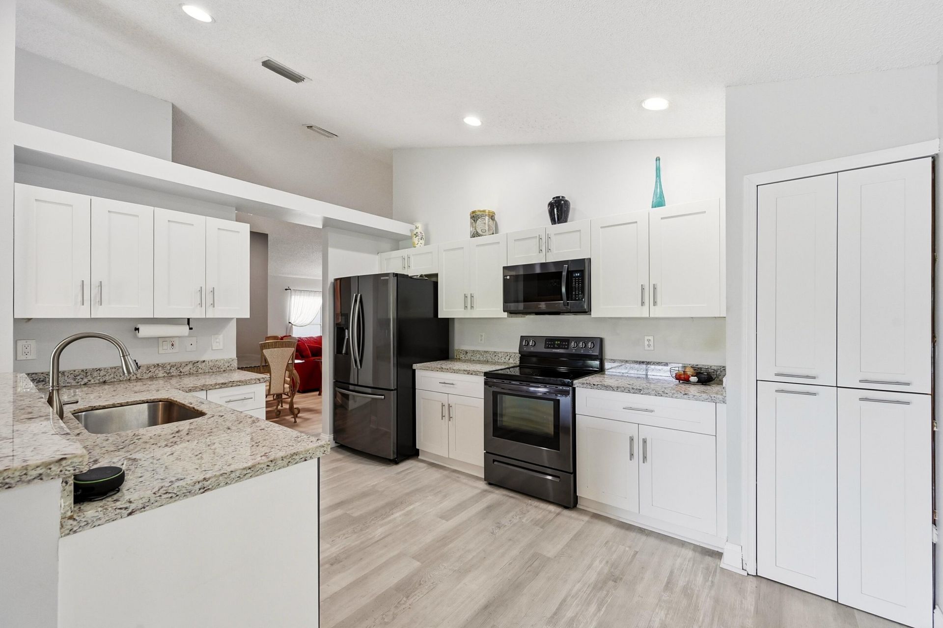 12445 SW 7th Place, Davie, FL 33325 Photo
