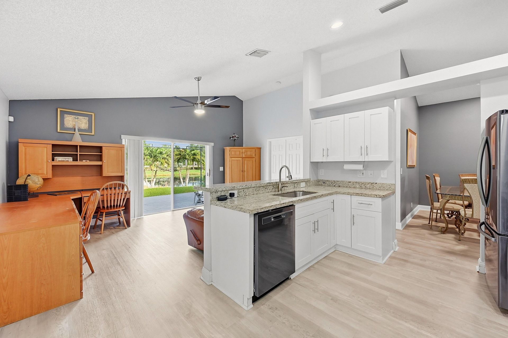12445 SW 7th Place, Davie, FL 33325 Photo