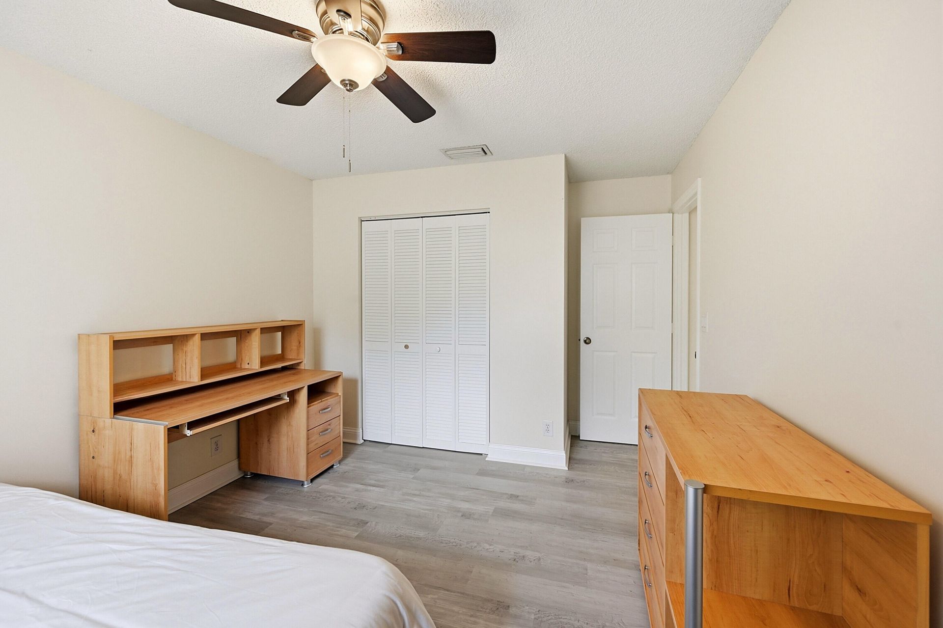 12445 SW 7th Place, Davie, FL 33325 Photo