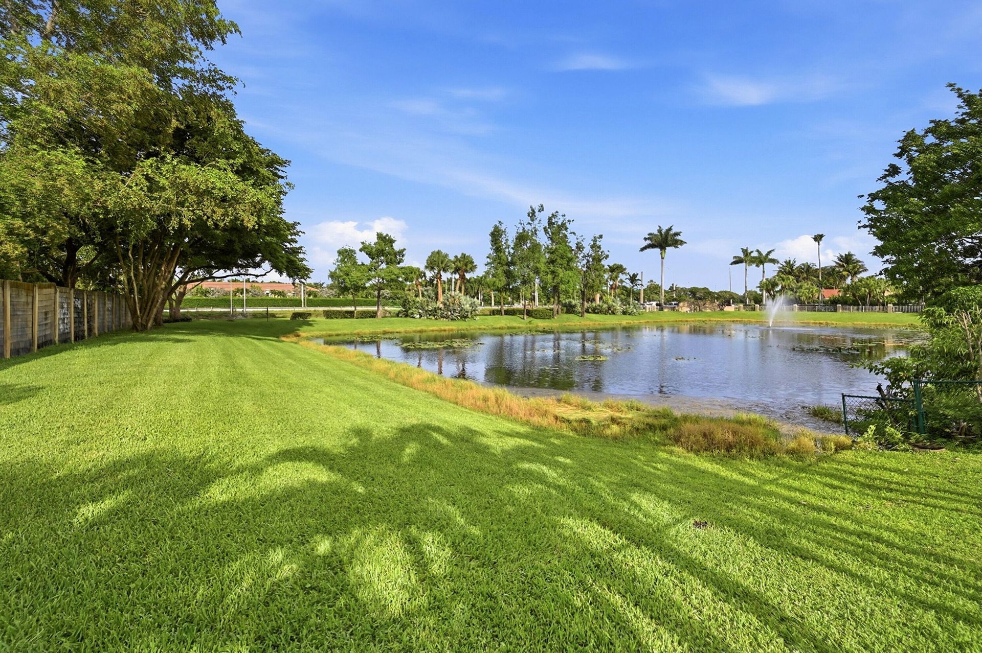 12445 SW 7th Place, Davie, FL 33325 Photo