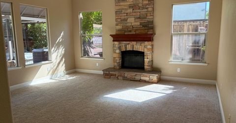 1608 Avondale Dr, Roseville, CA 95747 Photo