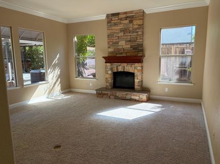 1608 Avondale Dr, Roseville, CA 95747 Photo