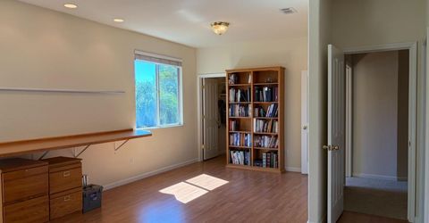 1608 Avondale Dr, Roseville, CA 95747 Photo