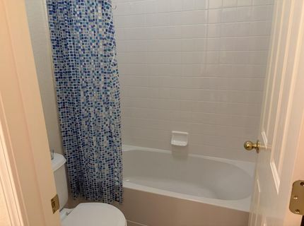 1608 Avondale Dr, Roseville, CA 95747 Photo