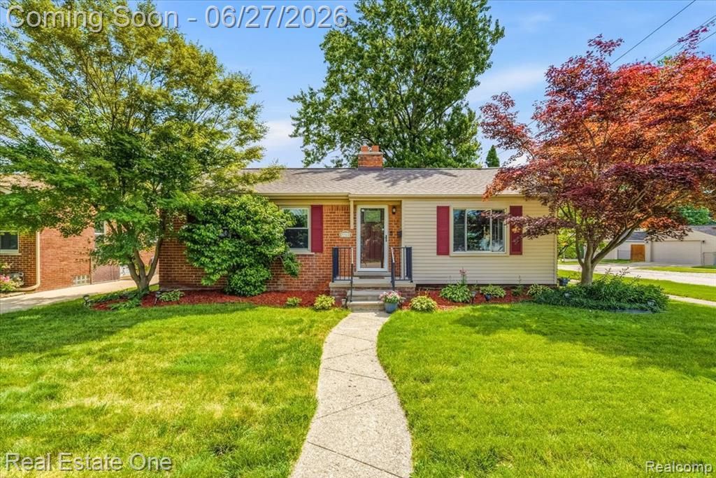 9900 Brookfield Street, Livonia, MI 48150 Main Photo