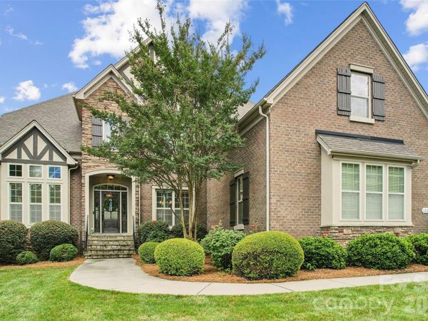 10611 Euclid Avenue NW, Concord, NC 28027