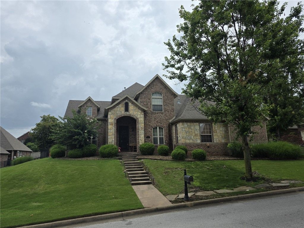 6507 W Valley View Road, Rogers, AR 72758 Main Photo