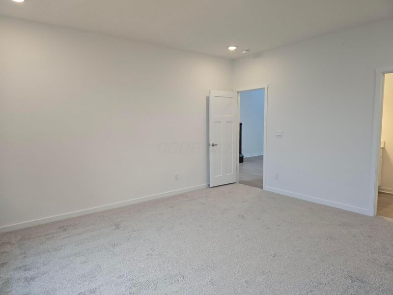 485 Creekside Drive, Unit WK84, Commercial Point, OH 43116 Photo 12