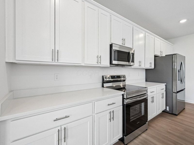 485 Creekside Drive, Commercial Point, OH 43116 Photo 13