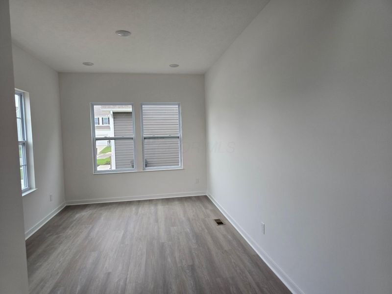 485 Creekside Drive, Unit WK84, Commercial Point, OH 43116 Photo 4
