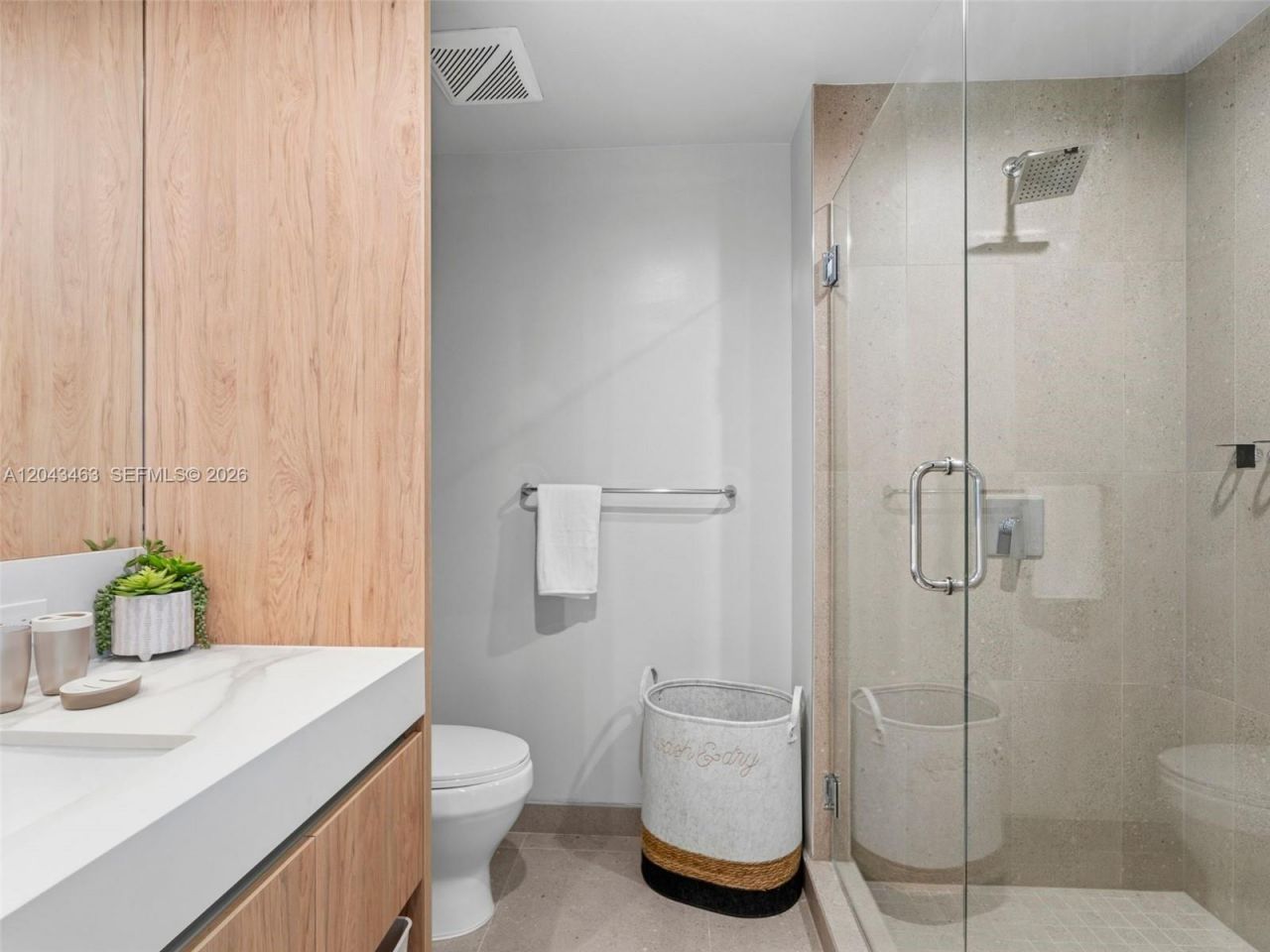 11 NE 6th St , Unit 1509, Miami, FL 33132 Photo