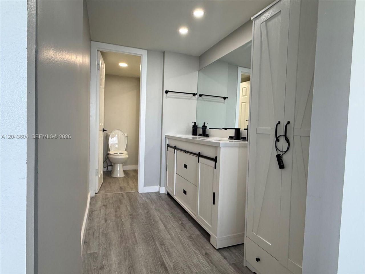 5838 Collins Ave, Unit 15H, Miami Beach, FL 33140 Photo