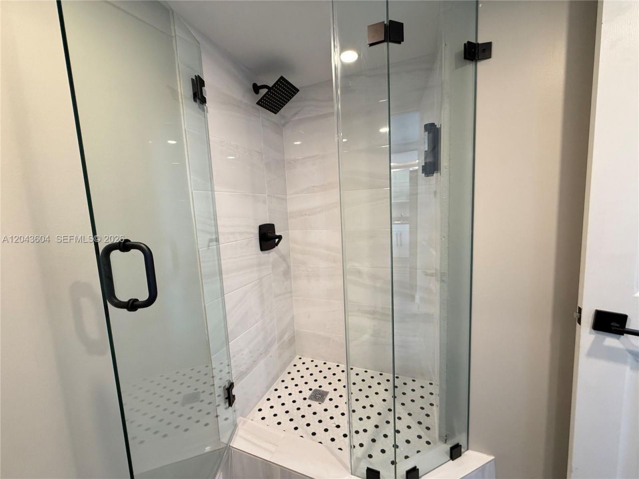 5838 Collins Ave, Unit 15H, Miami Beach, FL 33140 Photo