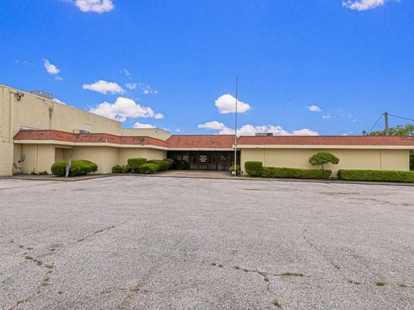 2615 Crockett Street, Greenville, TX 75401