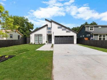 3811 Harlingen Street, Dallas, TX 75212
