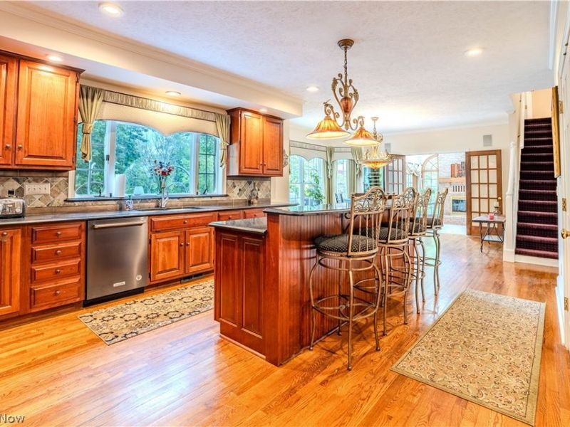 17504 Willow Wood Drive, Strongsville, OH 44136 Photo 10